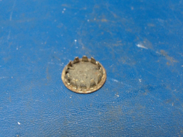 CM2692-28-1S Cessna - PLUG BUTTON